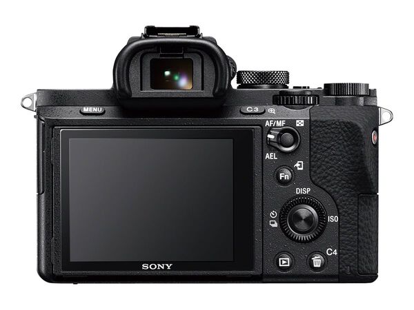 Sony α7 II ILCE-7M2K - digital camera FE 28-70mm OSS lensSony α7 II ILCE-7M2K - digital camera FE 28-70mm OSS lens, , hi-res