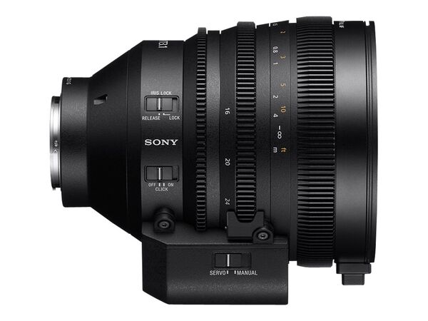 Sony SELC1635G - wide-angle zoom lens - 16 mm - 35 mmSony SELC1635G - wide-angle zoom lens - 16 mm - 35 mm, , hi-res